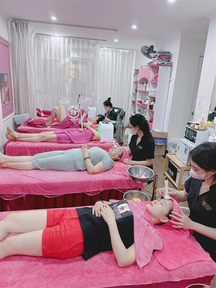 CHO THUÊ CỬA HÀNG NAIL – MI FULL ĐỒ, VÀO LÀ KINH DOANH NGAY -  ĐỊNH CÔNG, HÀ NỘI