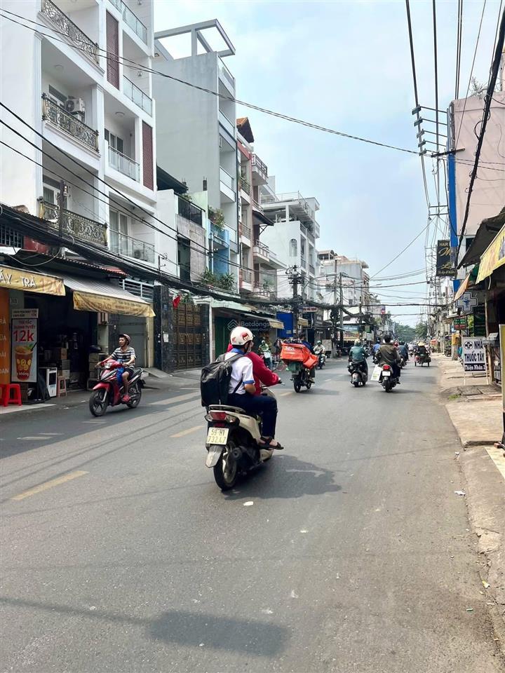 Mặt tiền lạc long quân  quận 11  đường nhựa 10m  nhà mới 3 tầng  giá 9.98 tỷ tl