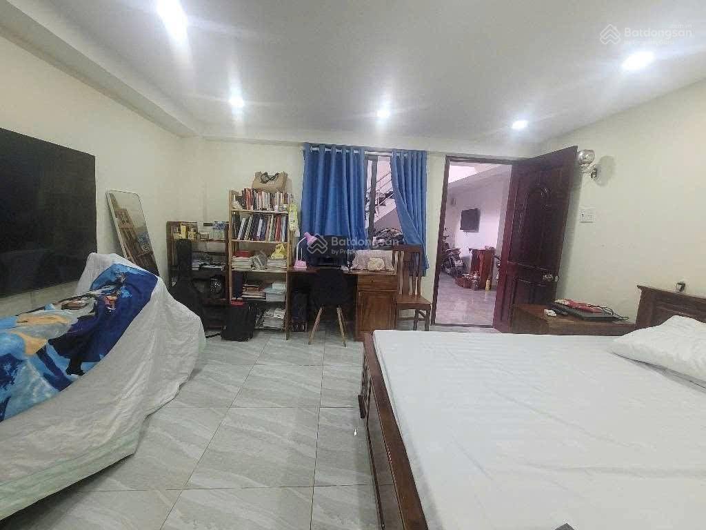 Hàng cực hiếmphạm văn chí q.6  141m2 ngang khủng 10m hẻm xe hơi 2 tầng  chỉ 16.5 tỷ tl