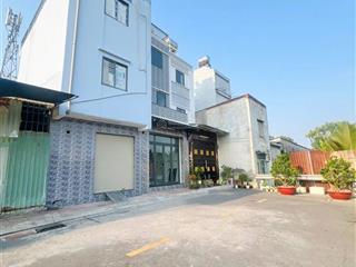 Bán nhà 3 tầng bùi tư toàn xe hơi tới nhàgần bến xe miền tây, chỉ 6,4 tỷ tl
