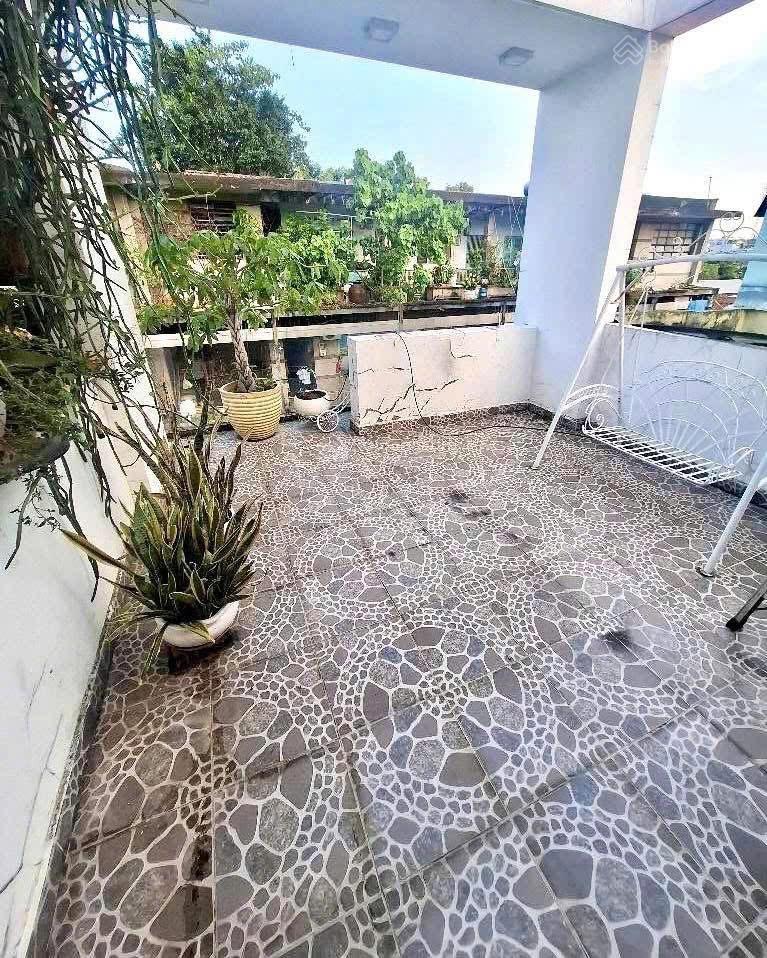 Bán nhà kinh dương vương  quận 6  hẻm xe hơi  3 tầng  64m2  giá 9.2 tỷ tl trực tiếp chủ