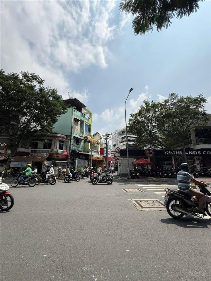 Bán nhà 2 mặt tiền kinh doanh  ngay nguyễn văn luông  quận 6  hẻm xe tải thông  giá 5.6 tỷ