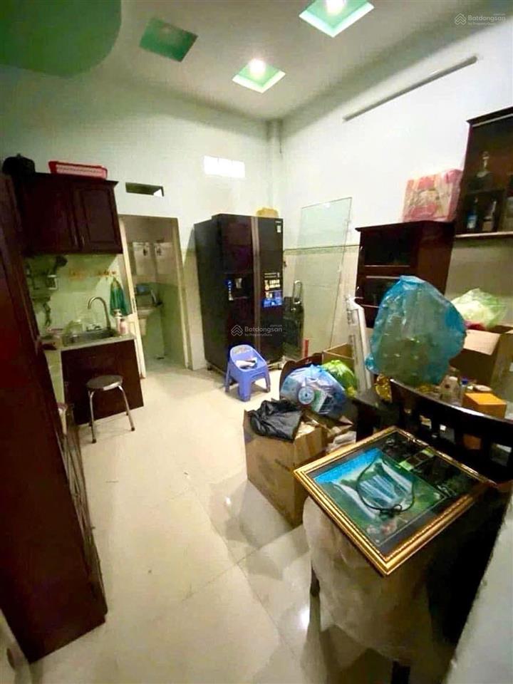 Bán nhà riêng 50m2  quận 11  đường 3 tháng 2  hẻm 6m thông chỉ 5.98 tỷ tl chính chủ bán