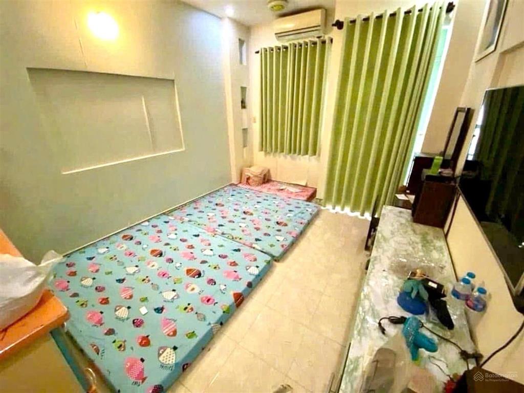 Bán nhà riêng 50m2  quận 11  đường 3 tháng 2  hẻm 6m thông chỉ 5.98 tỷ tl chính chủ bán