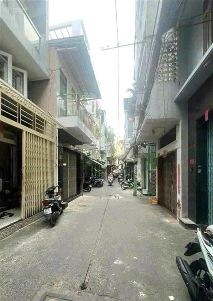 Bán nhà riêng 50m2  quận 11  đường 3 tháng 2  hẻm 6m thông chỉ 5.98 tỷ tl chính chủ bán