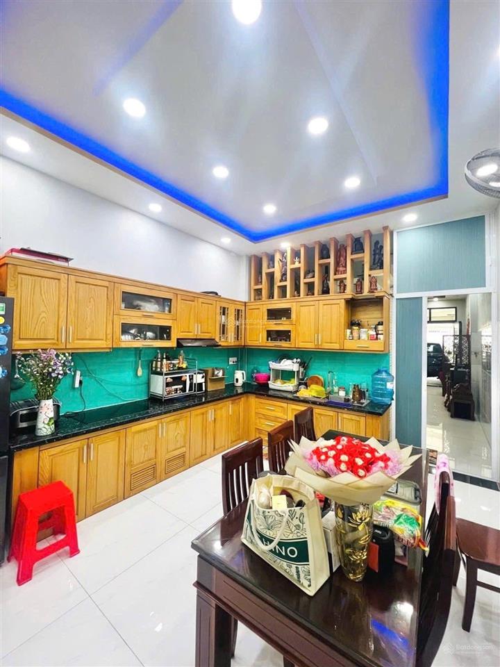 Siêu phẩm mặt tiền khu tên lửa, 4m x 20m, chỉ 8.9 tỷ tl trực tiếp chủ