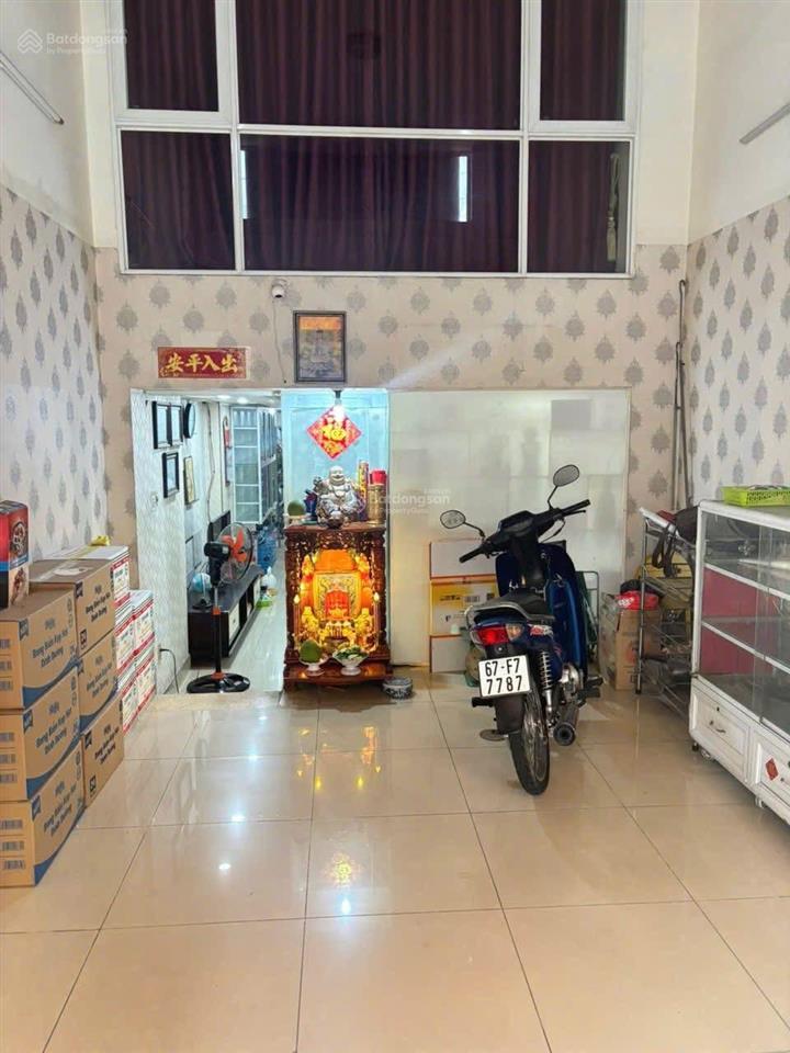Chính chủ bán nhà bình tâyquận 6 8 tỷ 500 tl