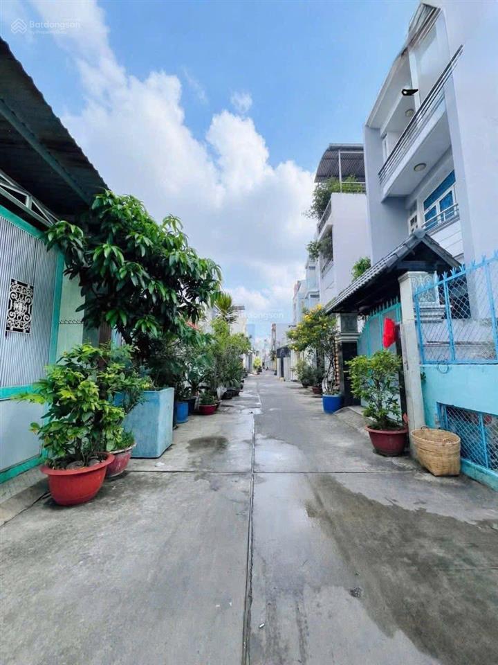 Bán đất trống 67m2 quận 6 kiếm không ra miếng thứ 2 trong khu vực giá chỉ 5.4 tỷ tl trực tiếp