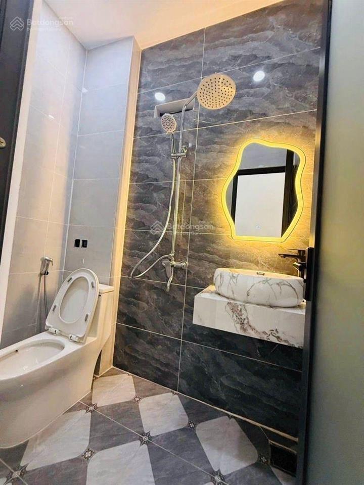 Nhà 2 tầng nguyễn phúc chu  gần ga t3 sân bay, metro ngầm  56m2 (ngang 5m)  3pn  nhỉnh 5.x