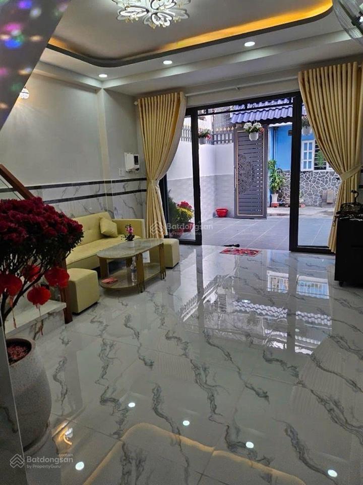 Nhà đẹp tô ký  ngang 5m  101m2  giáp gò vấp 3  chỉ 5. x tỷ