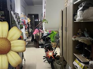 Gấp bán giảm 1,2 tỷ  quá rẻ 88tr/m2. chỉ còn 7.x tỷ. nhà 2 tầng p26 bình thạnh  90m2