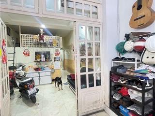 Gấp bán giảm ngay 500tr 2 tầng hẻm xe hơi trung tâm bình thạnh. chỉ còn 10 tỉ