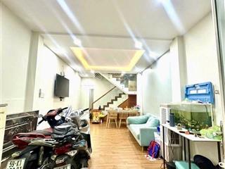 Nhà 3 tầng  trung tâm bình thạnh  tặng nội thất  55m2. chỉ nhỉnh 5.x tỉ