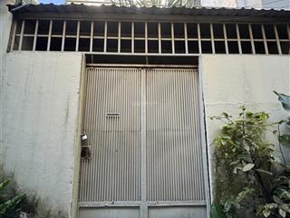 Bán nhà nguyễn tất thành quận 4, 50m2x4,4x2 tầng, đã có sổ chỉ 4,5 tỷ