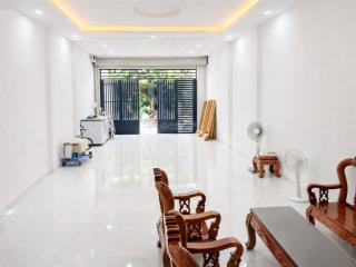 Mặt tiền kinh doanh hxh linh xuân, thủ đức 100m 3 tầng btct chỉ hơn 6.8tỷ