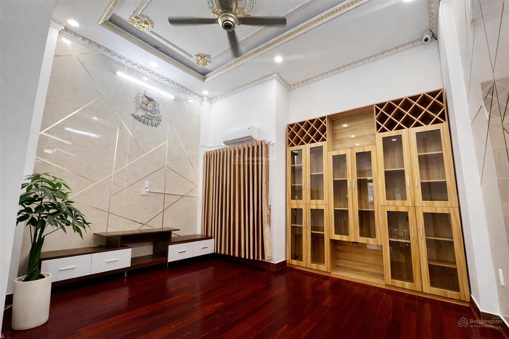 Nhà rẻ đẹp hiệp bình phước  4 tầng  hẻm xe hơi tránhcó vỉa hèql13gần vạn phúc city thủ đức