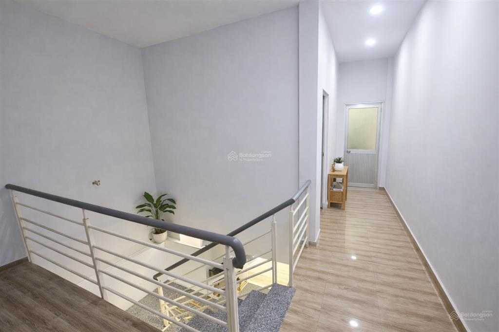 Bán nhà đẹp rẻ 64m2 hẻm ô tô tránh chỉ hơn 5 tỷ bên vạn phúc city hiệp bình ql 13 thủ đức