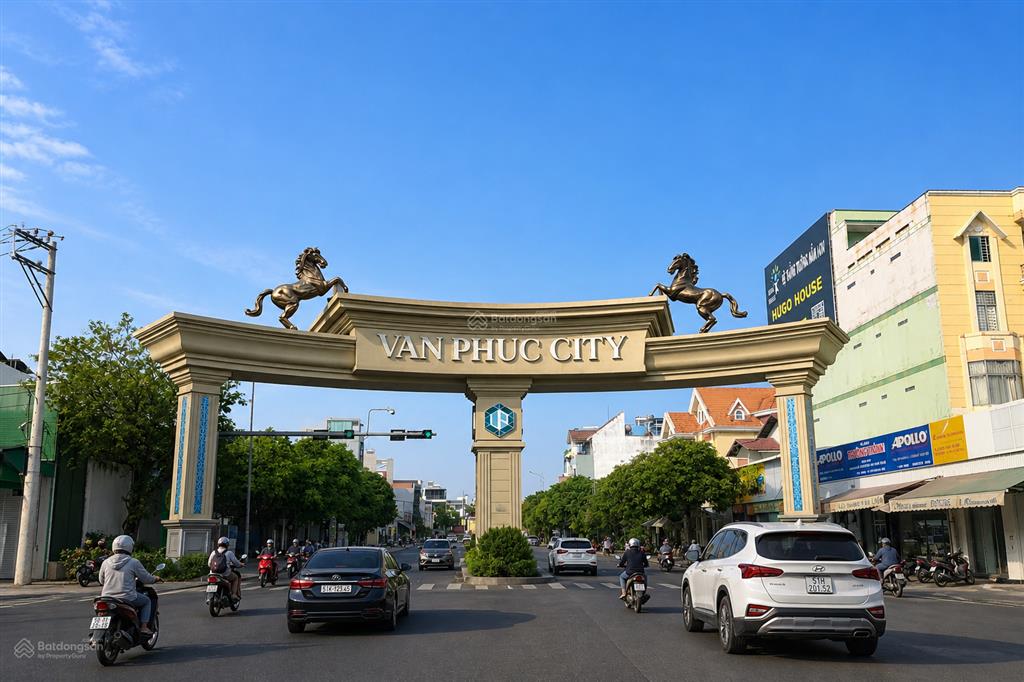 Nhà hxh hiệp bình thủ đức 100m gần vạn phúc city gần quốc lộ 13 chỉ 10 tỷ