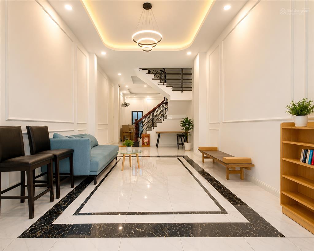 Bán nhà hiếm đẹp 62m2 .ven sông 4 tầng full nội thất hẻm xe hơi hiệp bình chánh thủ đức gigamall.