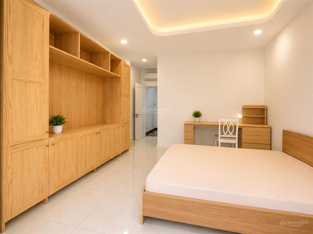 Bán nhà hiếm đẹp 62m2 .ven sông 4 tầng full nội thất hẻm xe hơi hiệp bình chánh thủ đức gigamall.