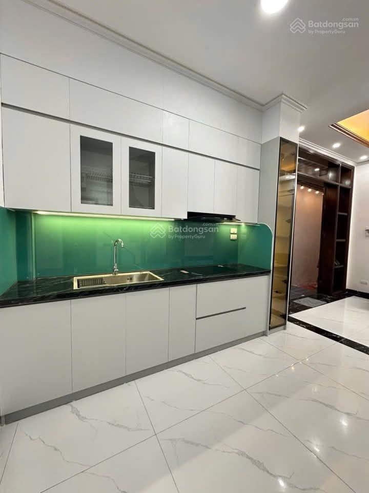 50m2  5 tầng  mt 4 m  lương khánh thiện