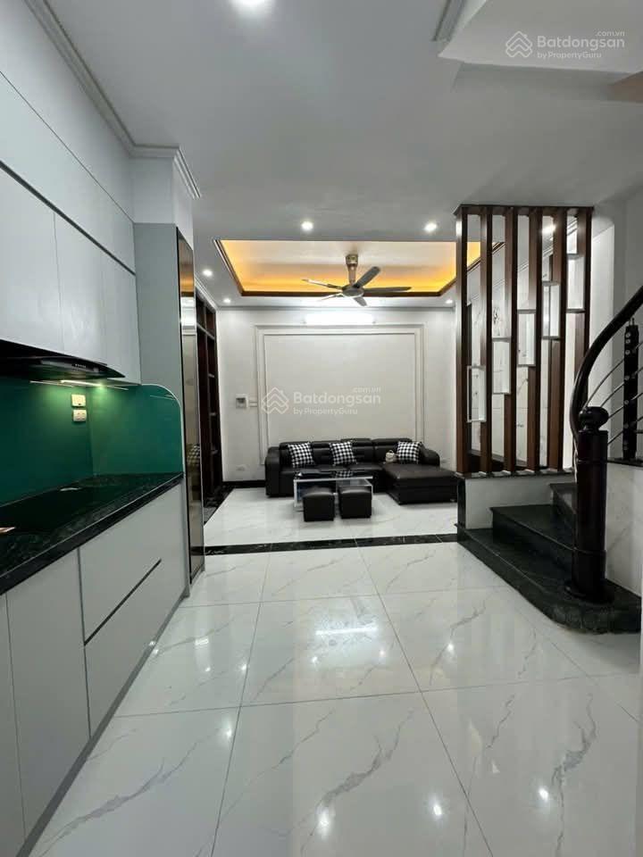 50m2  5 tầng  mt 4 m  lương khánh thiện
