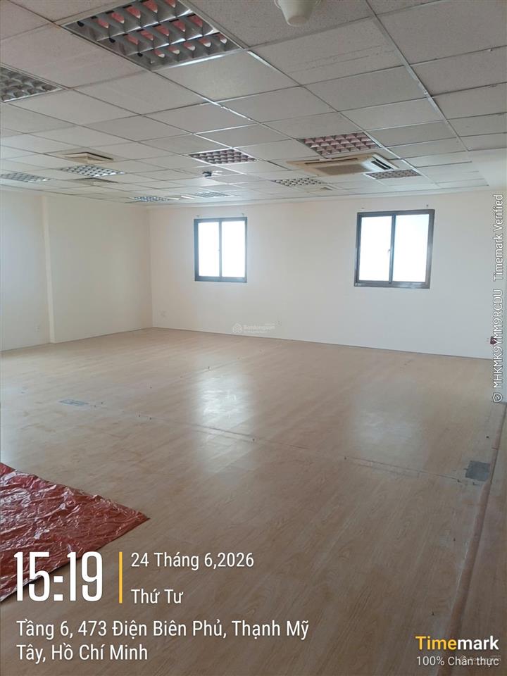 Cho thuê văn phòng 150m2 tòa nhà 194 golden building 473 điện biên phủ, giá tốt