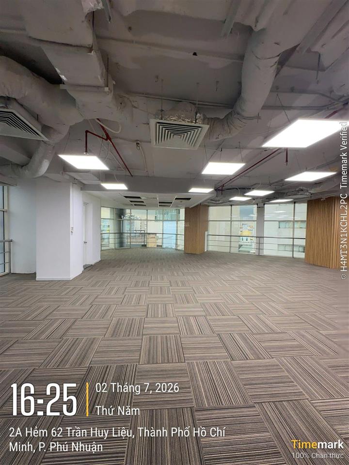 Cho thuê mặt bằng văn phòng 315m2 tòa nhà l'mak the venture 62 trần huy liệu, giá tốt