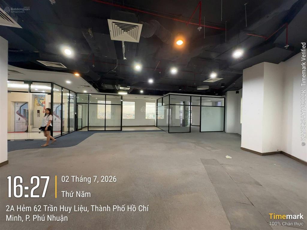 Cho thuê mặt bằng văn phòng 315m2 tòa nhà l'mak the venture 62 trần huy liệu, giá tốt