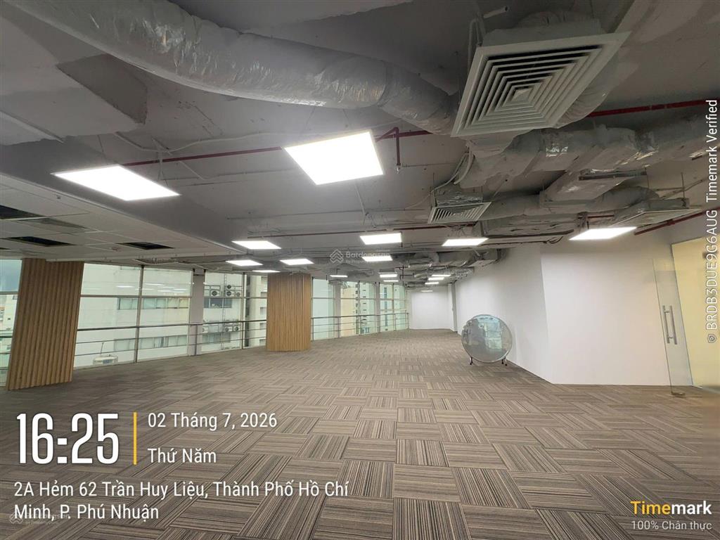 Cho thuê mặt bằng văn phòng 315m2 tòa nhà l'mak the venture 62 trần huy liệu, giá tốt
