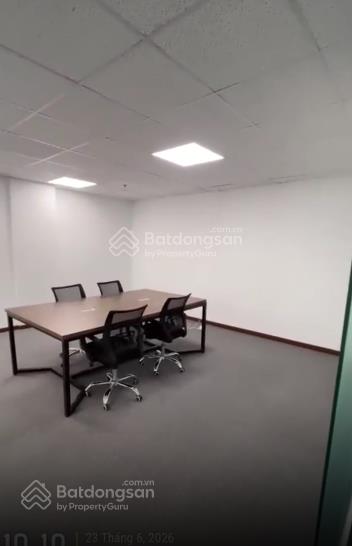 Cho thuê văn phòng diện tích 200m2 tòa nhà g8 golden 113 ung văn khiêm, giá cực tốt