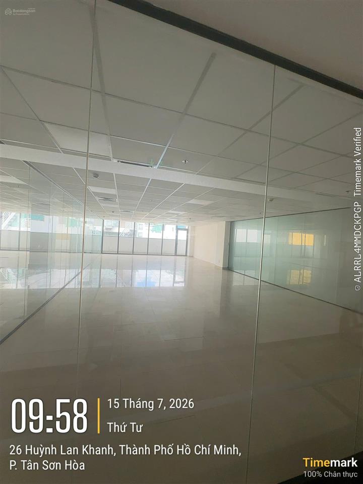 Cho thuê mb văn phòng 100m2 tòa mộc gia building phổ quang, tân bình giá tốt