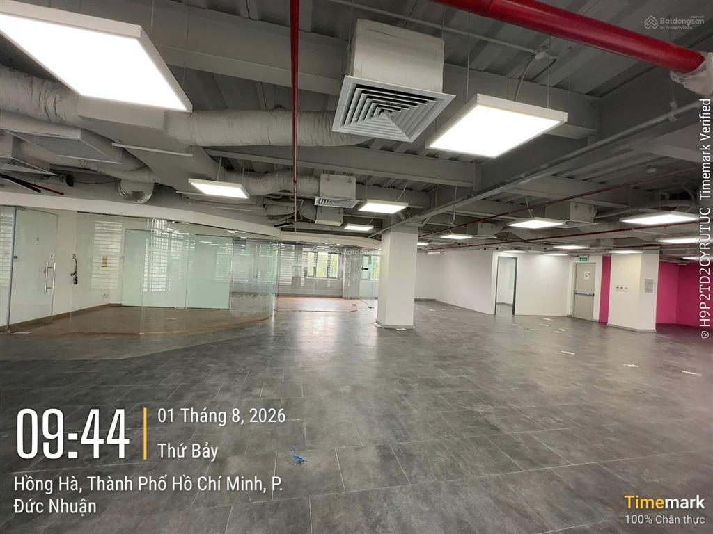 Cho thuê mb văn phòng 270m2 l'mak hồng hà giá cực tốt