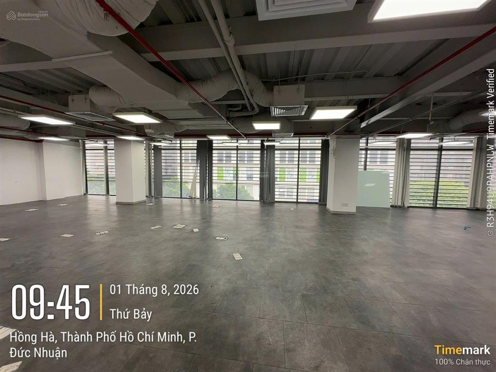 Cho thuê mb văn phòng 270m2 l'mak hồng hà giá cực tốt