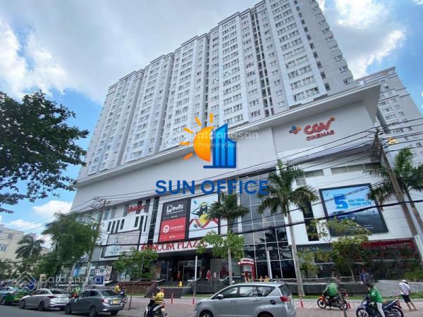 Cho thuê văn phòng quận bình thạnh giá rẻ. dt 200m2