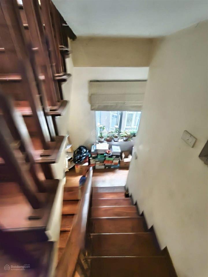 Vị trí vàng trần khát chânvài bước ra phốtiện ích ngập tràn