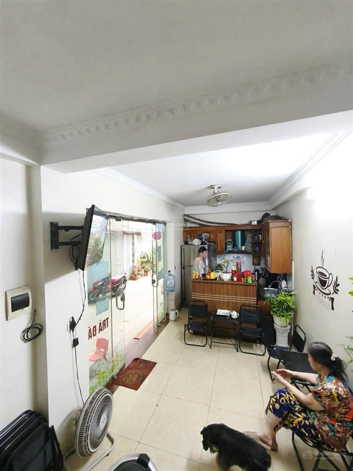 Vị trí vàng trần khát chânvài bước ra phốtiện ích ngập tràn