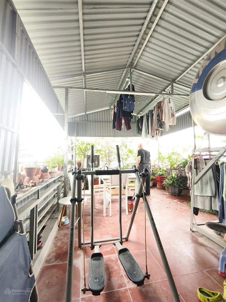 Vị trí vàng trần khát chânvài bước ra phốtiện ích ngập tràn