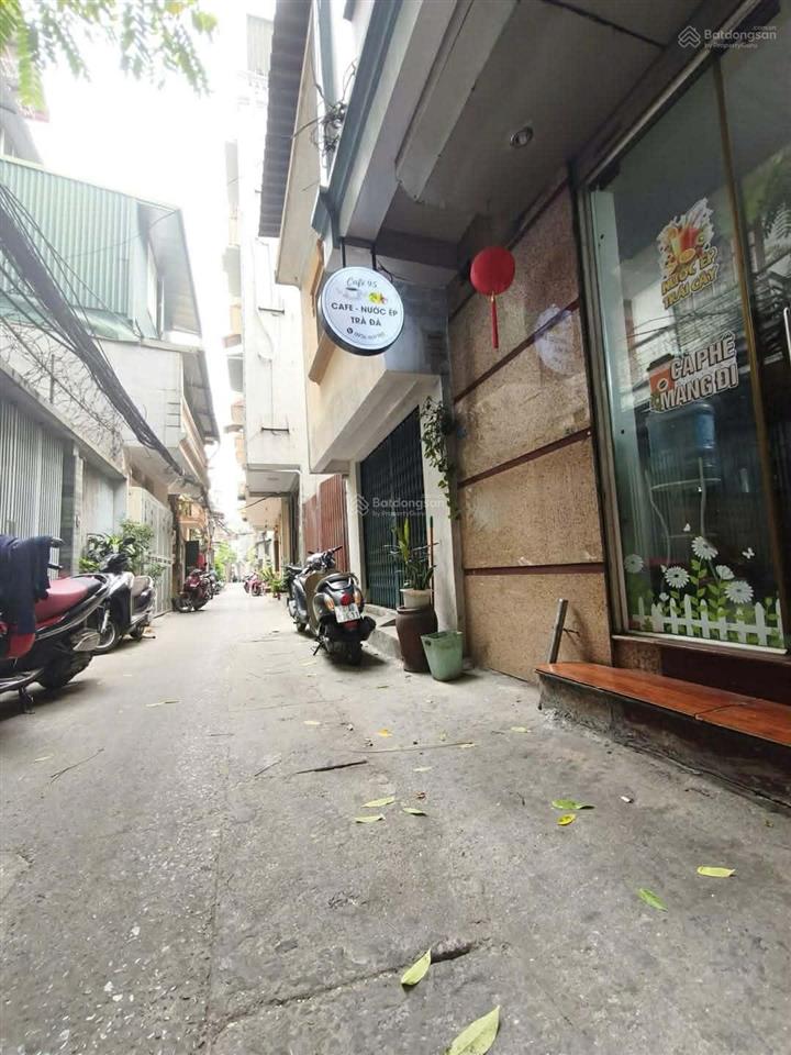 Vị trí vàng trần khát chânvài bước ra phốtiện ích ngập tràn