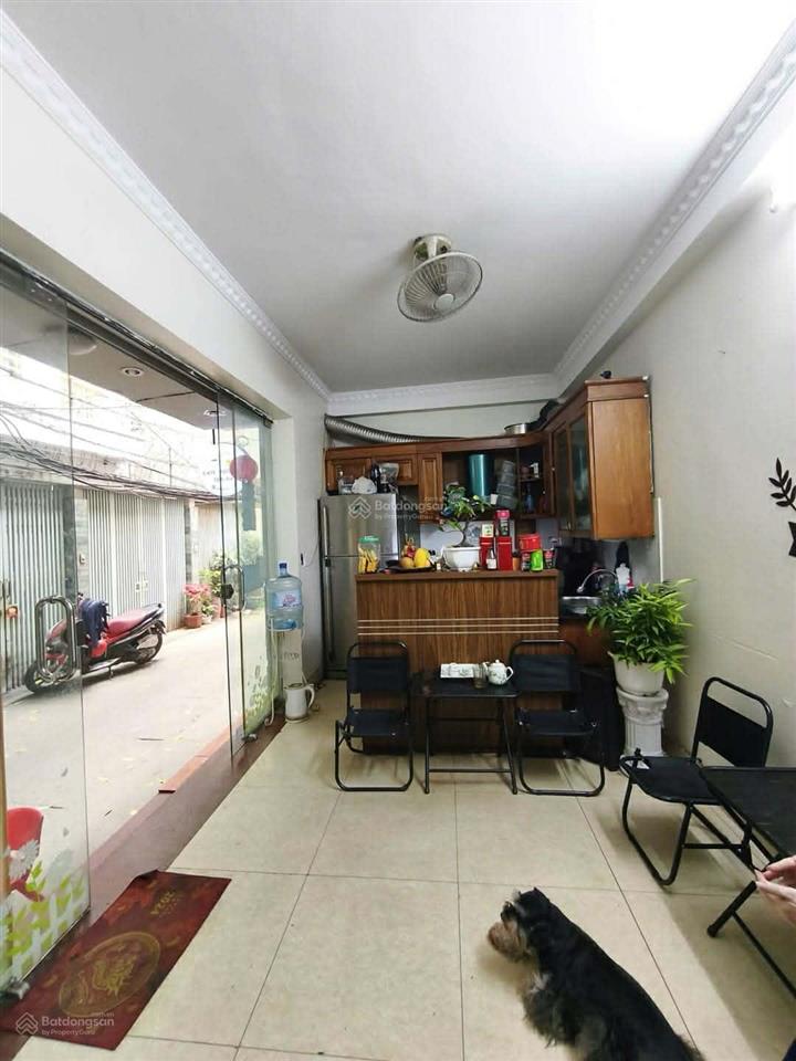 Vị trí vàng trần khát chânvài bước ra phốtiện ích ngập tràn