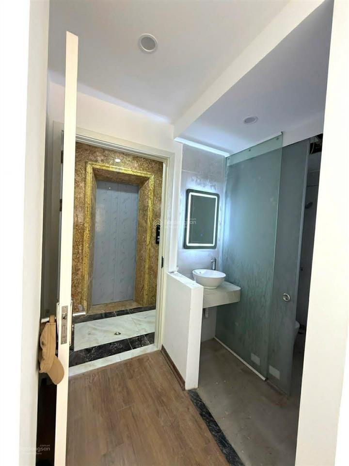 Cơ hội đầu tư nhà đại từ 5 tầng mới cứng trung tâm tiện ích hoàng mai