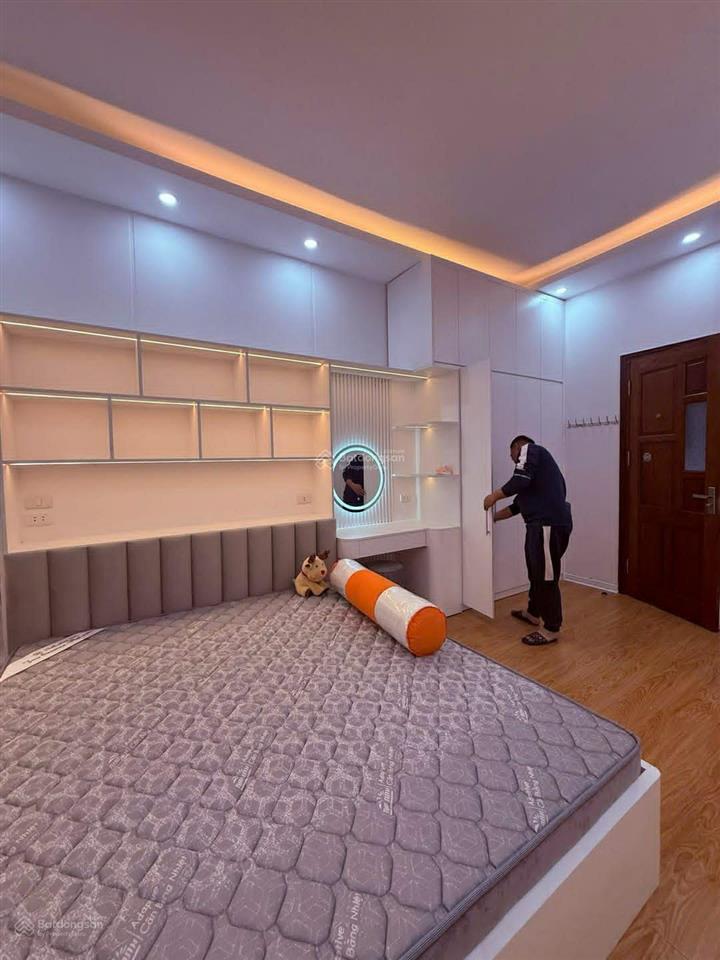 Bán nhà quan hoa cầu giấy trung tâm phố víp vừa ở vừa kinh doanh sổ đẹp
