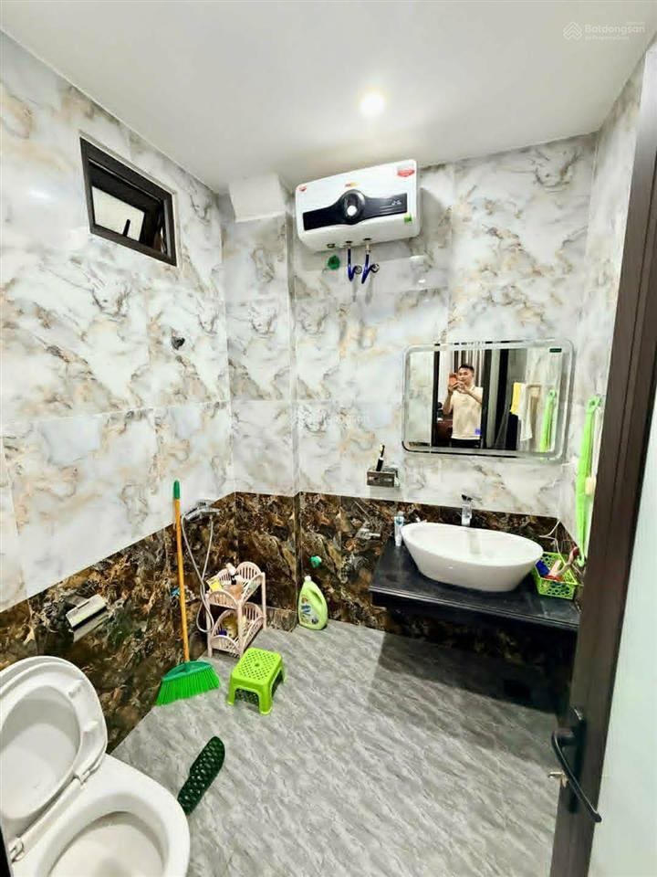 Trung tâm ba đình  phan kế bính 5 tầng hiện đại, mặt tiền rộng đón tài lộc, nhỉnh 10 tỷ