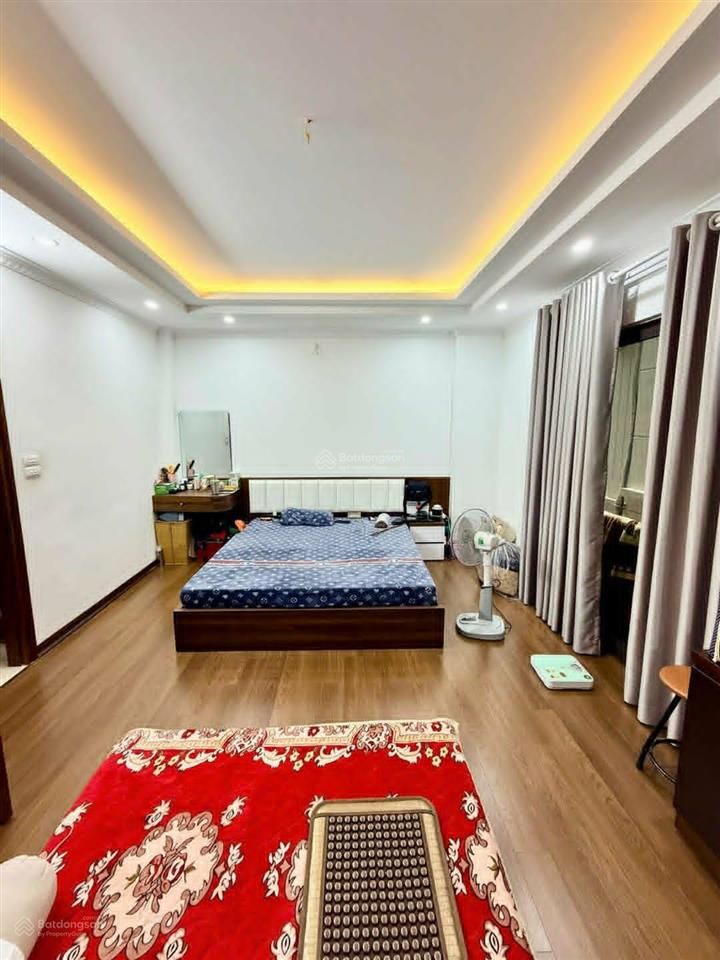 Trung tâm ba đình  phan kế bính 5 tầng hiện đại, mặt tiền rộng đón tài lộc, nhỉnh 10 tỷ