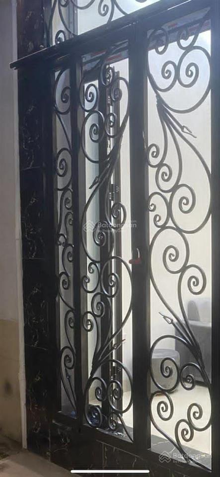 Bán nhà trần khát chân  hai bà trưng 33m2 x 4 tầng, trung tâm quận, giá chỉ 7 tỷ  ở ngay."
