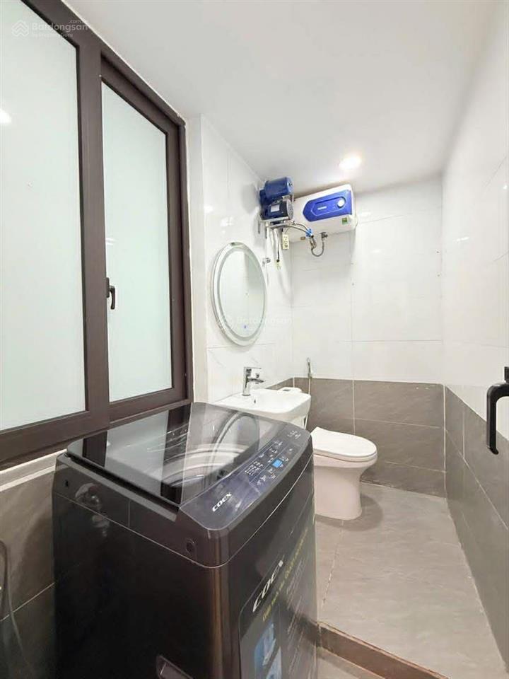 Bán nhà trần khát chân  hai bà trưng 33m2 x 4 tầng, trung tâm quận, giá chỉ 7 tỷ  ở ngay."