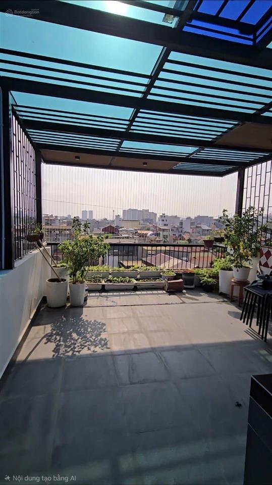Bán nhà phố siêu phẩm 7 tầng ngô gia tự  việt hưng ngõ ô tô, 2 mặt thoáng
