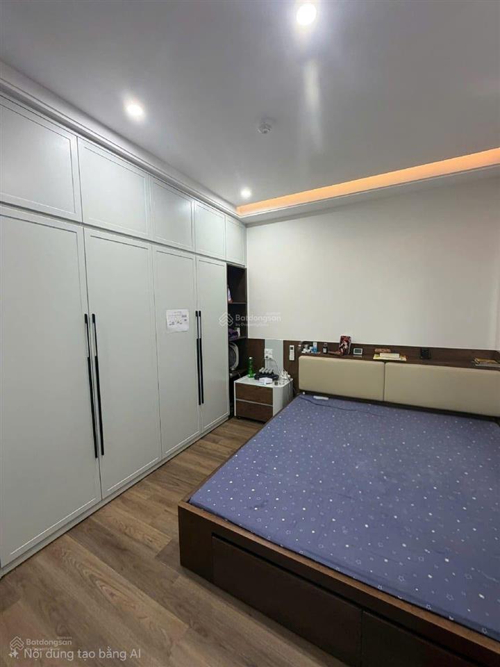 Bán nhà phố siêu phẩm 7 tầng ngô gia tự  việt hưng ngõ ô tô, 2 mặt thoáng