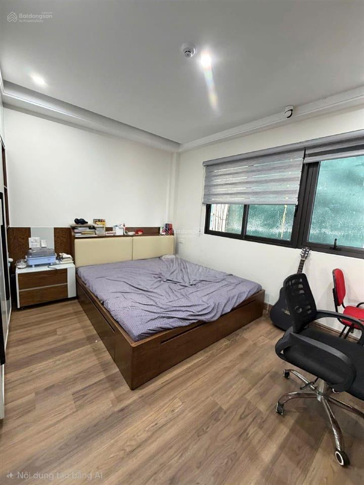 Bán nhà phố siêu phẩm 7 tầng ngô gia tự  việt hưng ngõ ô tô, 2 mặt thoáng