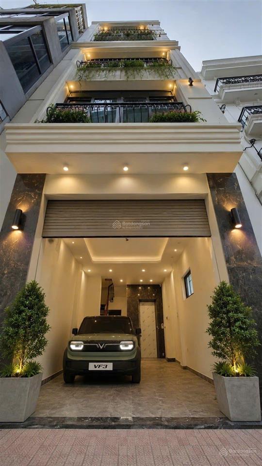 Bán nhà phố siêu phẩm 7 tầng ngô gia tự  việt hưng ngõ ô tô, 2 mặt thoáng